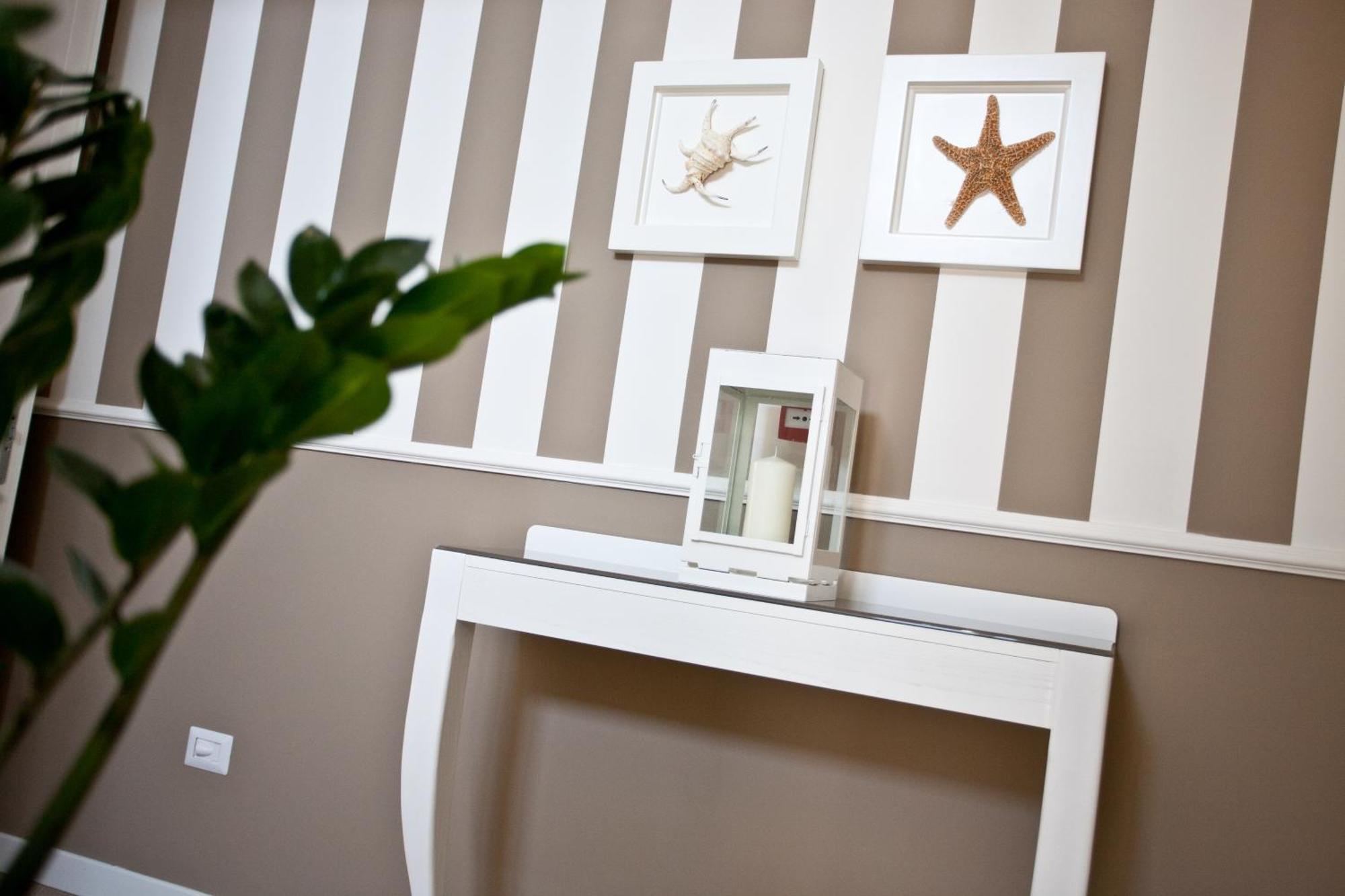 Two Connecting Double Rooms