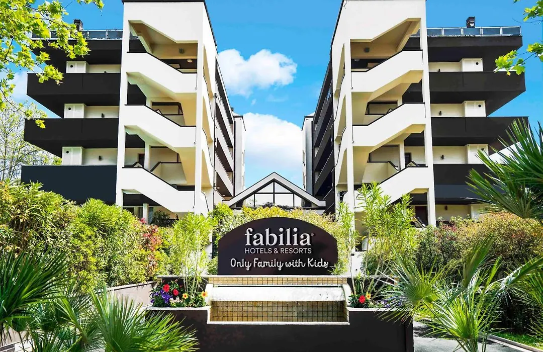 Fabilia Family Hotel Cesenatico-1